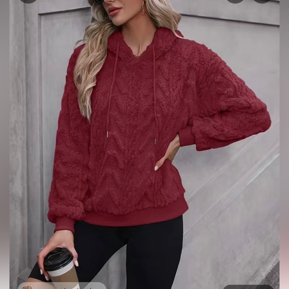 New Soft fuzzy and warm hoodie - Picture 6 of 7